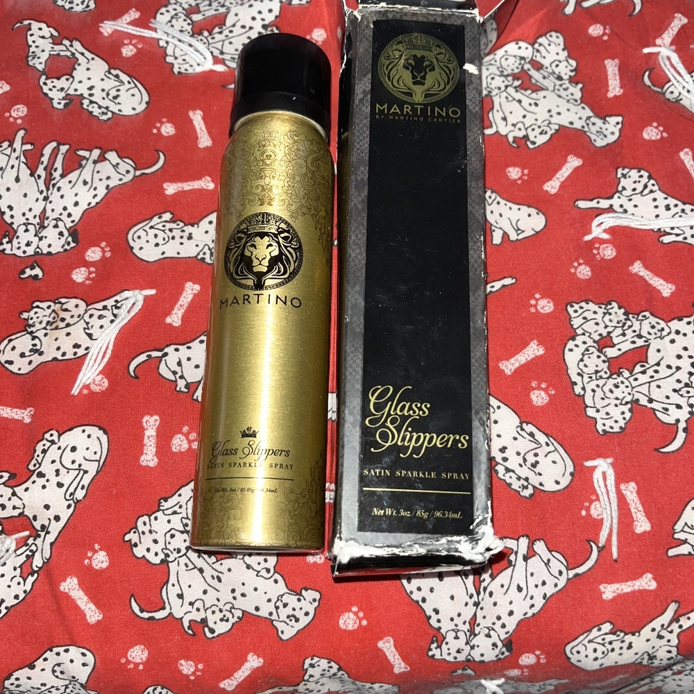 Martino Gold Satin Sparkle Spray